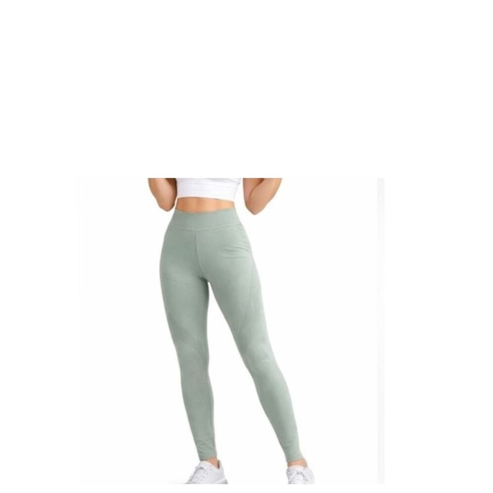 PINK Victorias Secret Athleisure XL Gym Ice Blue Full Length Compression NWT